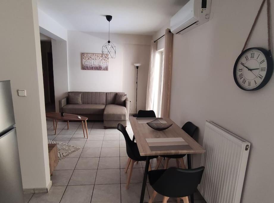 Aura Apartment Янина Екстериор снимка